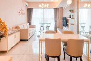 ดีลักซ์อพาร์ทเมนท์ | ห้องรับประทานอาหาร