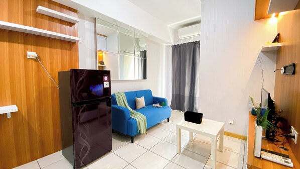 Deluxe Apartment | Living area