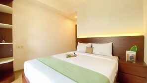 Deluxe Apartment | 3 bedrooms - Comfort And Elegant 3Br Apartment Sky House Bsd (Pagedangan)