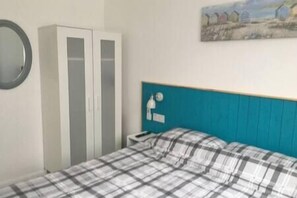 2 bedrooms, iron/ironing board, travel crib, WiFi