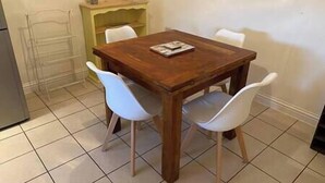 Unclassified image, 5 of 19, button - Braunton Breaks - Ambrose Cottage (Braunton)