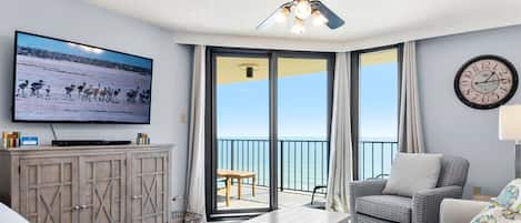 Condo, Multiple Beds (Phoenix III 3086) | Living area