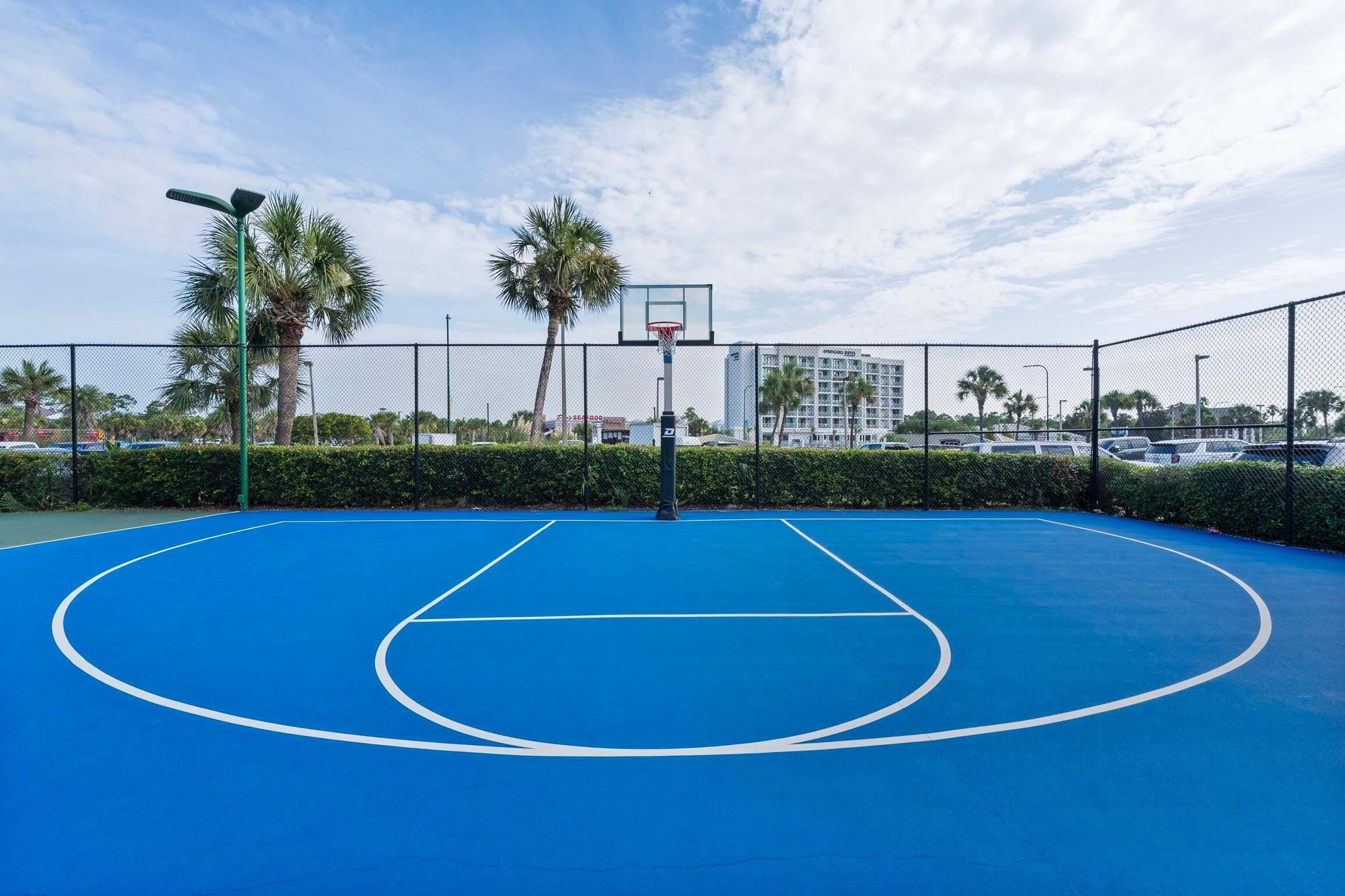 Condo, Multiple Beds (Phoenix III 3124) | Sport court