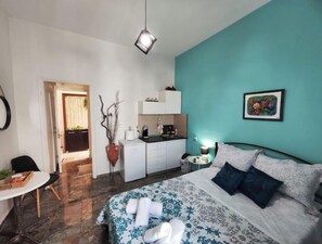 1 bedroom, iron/ironing board, free WiFi, bed sheets