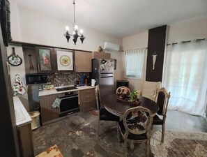 Microwave, oven, stovetop