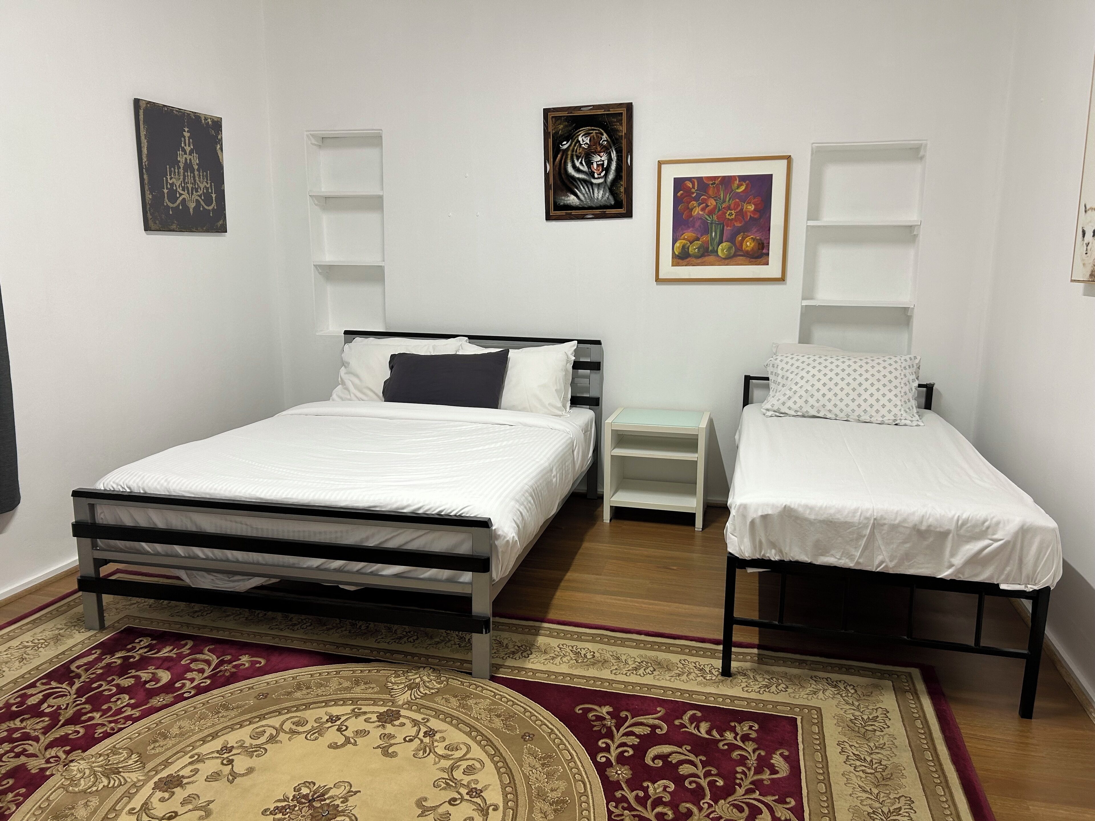3 bedrooms, WiFi, bed sheets