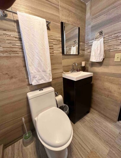Beautiful studio near Consulado, fully equipped. 