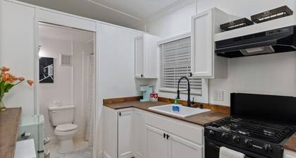 Tiny Home on Wheels! Firepit + Close to Disney!