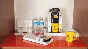 Kaffee und/oder Kaffeemaschine