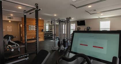 Sleepover | Chic 1BD/1BA + Gym - Little Rock