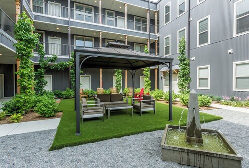 Sleepover: Chic 1BD/1BA + Gym - North Little Rock