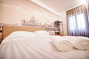 Classic Room - Caesars quarters - private rooms in Rome (Rome)