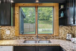 Interior - Lovely Lakehouse by Grand Traverse Bay. Pet Friendly! (Traverse City)