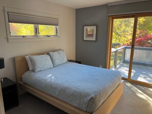 3 bedrooms, free WiFi, bed sheets - SUNSET PLACE (Grand Haven)