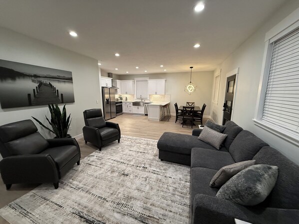 Smart TV, video games, computer monitors