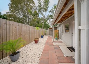 Property grounds - Comfy studio in Central Orlando (Orlando)