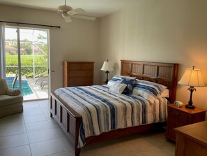 3 bedrooms, bed sheets - Beautiful 3 bed 2 bath rental home in Burnt Store Marina (Burnt Store Marina)