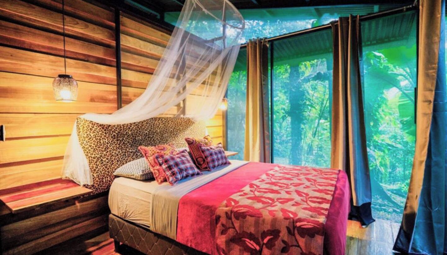 2 室のベッドルーム、WiFi、ベッドシーツ