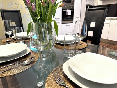 Charming 2-bedroom apartment with AC, WiFi in Nové Zámky