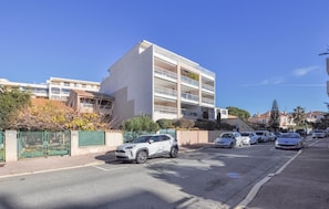 Exterior - Gorgeous apartment in Fréjus with WiFi (Fréjus)