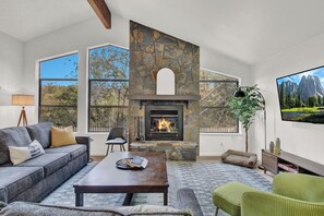 Smart TV, table tennis, books - Yosemite Forest Villa (Oakhurst)