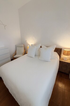 Strykejern/-brett, wi-fi og sengetøy