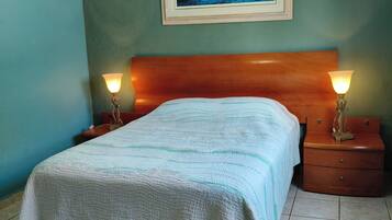 2 chambres, fer et planche Ă repasser, Wi-Fi, draps fournis