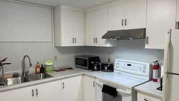 Fridge, microwave, oven, toaster