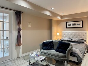 1 bedroom, desk, free WiFi