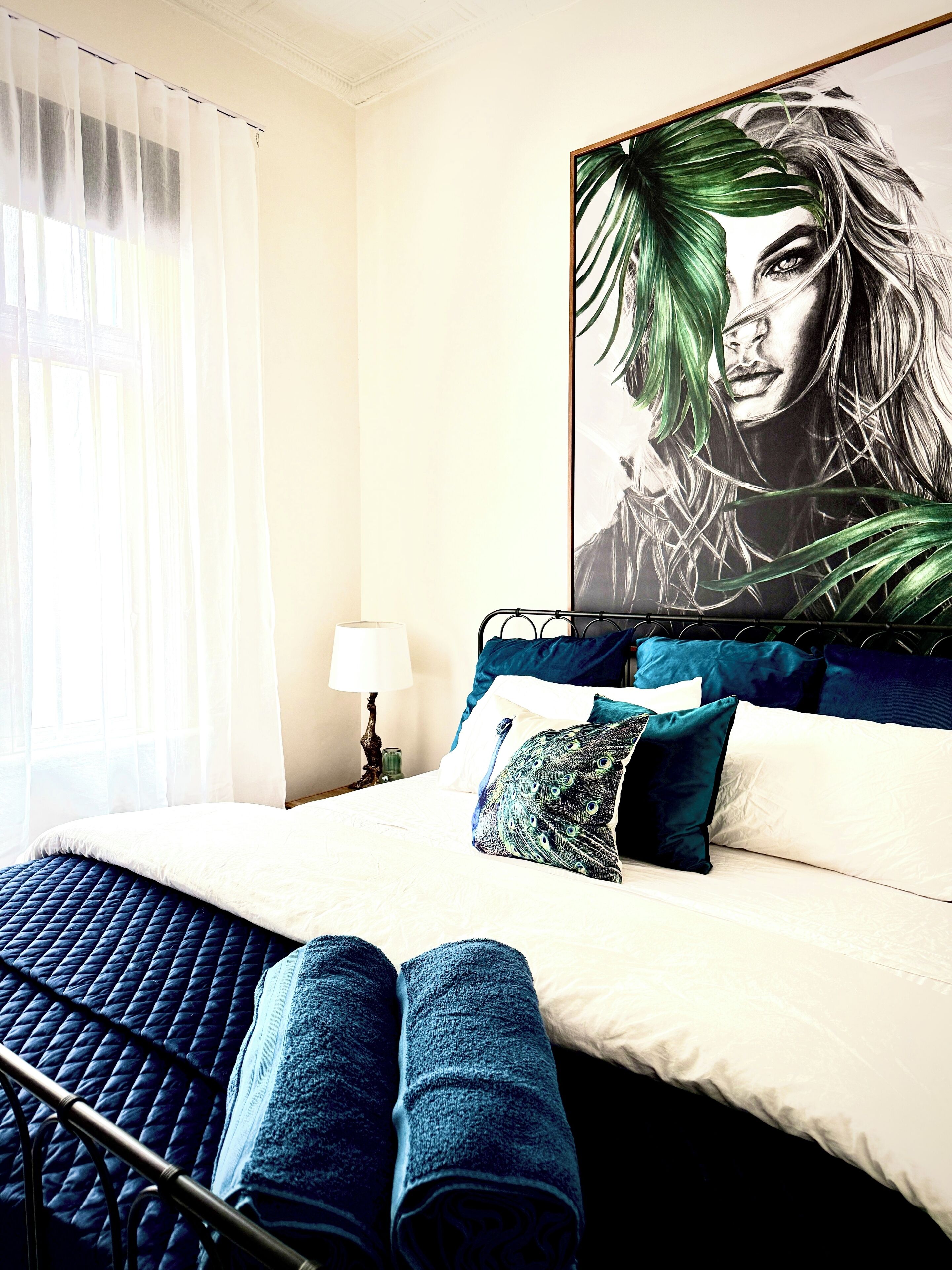 3 chambres, fer et planche à repasser, Wi-Fi, draps fournis