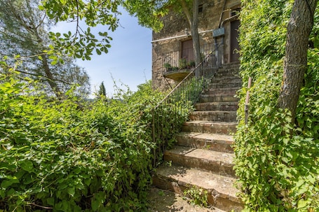 Property grounds. Country House 'El Torrent' with Mountain View, Private Pool and Wi-Fi