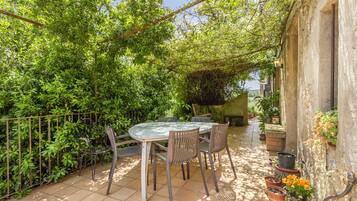 Ristorazione all'aperto