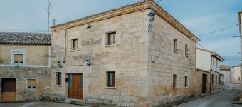 Country House 'El Humilladero' with Private Terrace