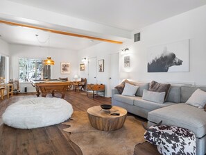 Smart TV, fireplace, printers