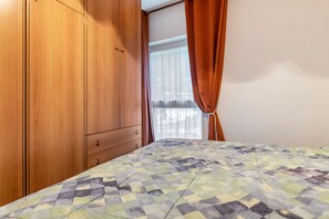 1 makuuhuone, ilmainen Wi-Fi, vuodevaatteet