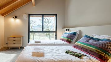 5 slaapkamers, een strijkplank/strijkijzer, gratis wifi, beddengoed