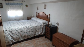 2 quartos, Wi-Fi de cortesia, roupa de cama