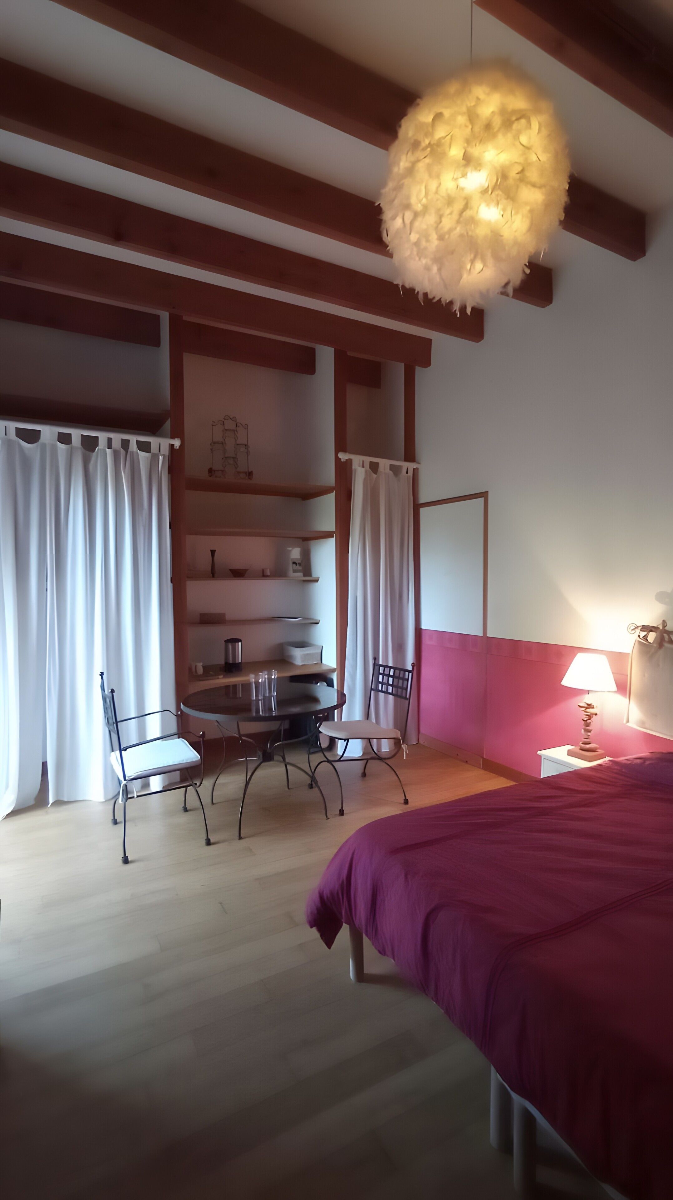 1 غرفة نوم وواي فاي مجانًا وملاءات أسرّة