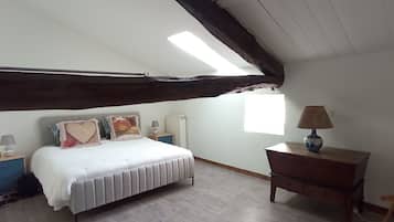 1 chambre, Wi-Fi gratuit, draps fournis