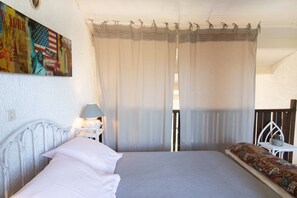 1 bedroom, iron/ironing board, WiFi, bed sheets - Apartment 'Duplex' with Sea View and Balcony (Grosseto-Prugna)