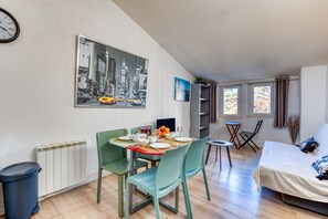 Fernseher