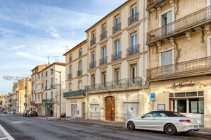 Extérieur