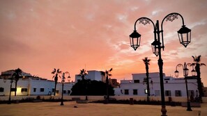 Property grounds - Discover the beauty of Morocco while staying at our fabulous guesthouse. (Salé)