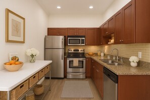 Comfort Apartment | Private kitchen