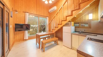 Basic Room, 2 Bedrooms (Room 101) | 1 bedroom, free WiFi