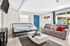 3 bedrooms, iron/ironing board, travel crib, free WiFi