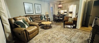 Charming 2-bedroom house in East Camden with AC, WiFi