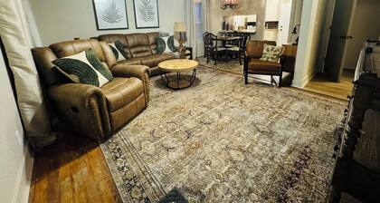 Charming 2-bedroom house in East Camden with AC, WiFi