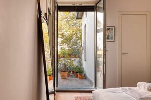 1 Schlafzimmer, Schreibtisch, Bügeleisen/Bügelbrett, kostenloses WLAN