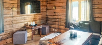 Cozy home in Fåvang with WiFi